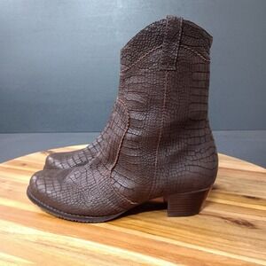 Elites by Walking Cradle Cowgirl‎ Brown Leather Croc Print Boots Side Zip 9WW